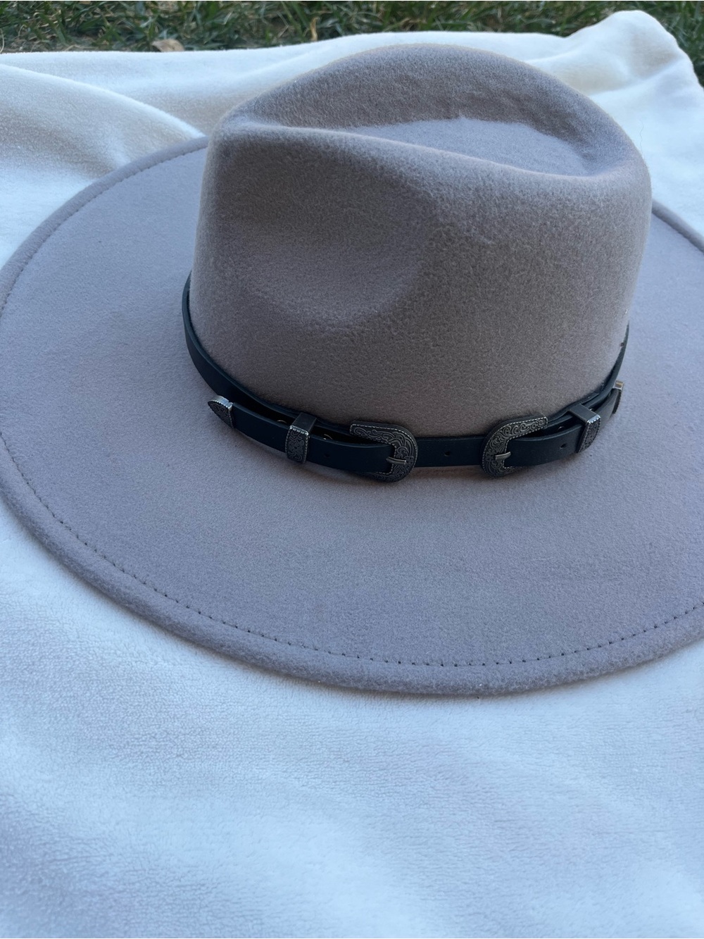 Classic Taupe Wool Felt Fedora with Black Double-Buckle Band
